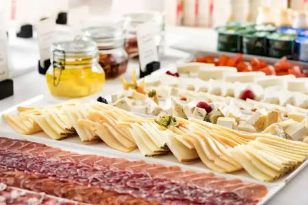 NH Collection Madrid Colón - 14