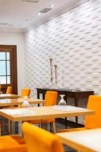 Serrano by Silken - 24