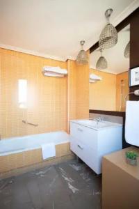 Apartamentos Turisticos G3 Galeon - 100