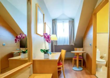 Victoria 4 Puerta del Sol - 37