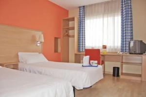 Travelodge Torrelaguna, Madrid