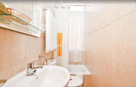 Hostal Oporto - 7