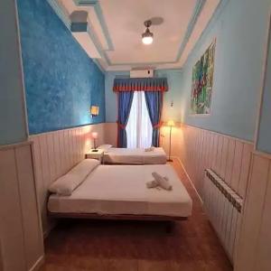 Hostal Oporto - 28