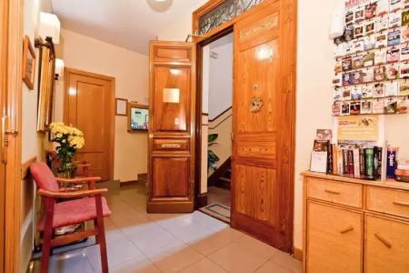 Hostal Oporto - 14