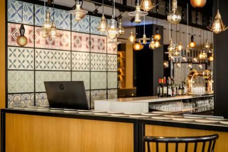 Motel One Madrid-Plaza de España - 40