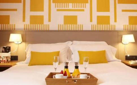Motel One Madrid-Plaza de España - 71