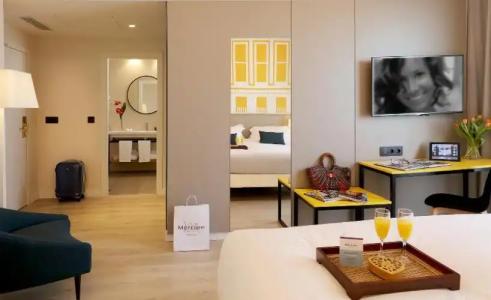 Motel One Madrid-Plaza de España - 72