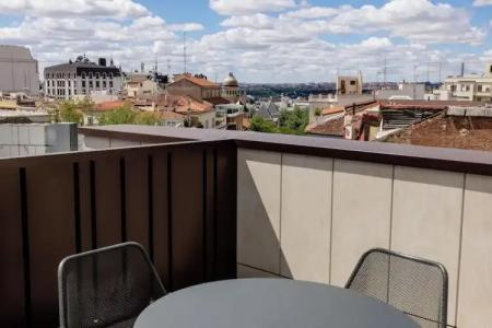 Motel One Madrid-Plaza de España - 53