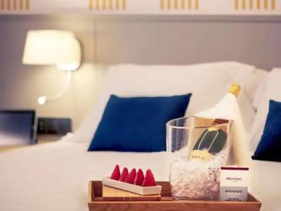 Motel One Madrid-Plaza de España - 81