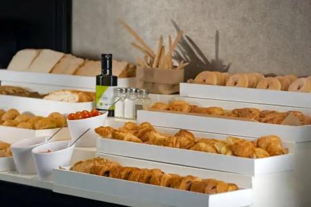 AC Madrid Feria by Marriott - 12