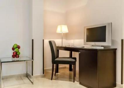 Exe Suites 33 - 16