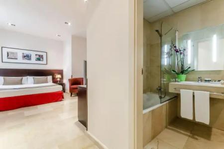 Exe Suites 33 - 4