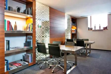 AC Recoletos by Marriott - 16