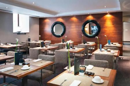 AC Recoletos by Marriott - 24