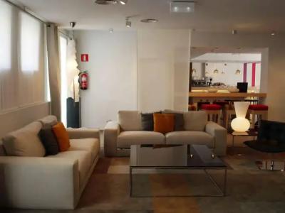 Eco Alcalá Suites - 14