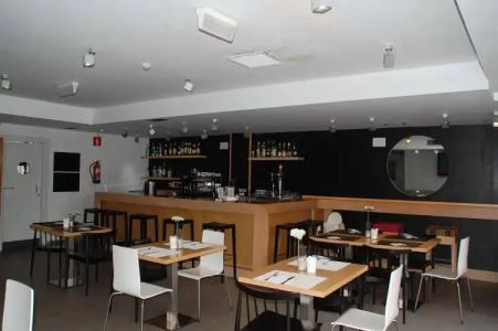 Eco Alcalá Suites - 24