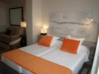 Eco Alcalá Suites - 3