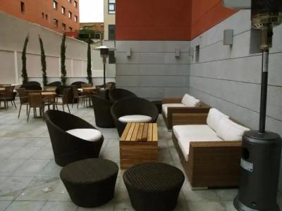 Eco Alcalá Suites - 20