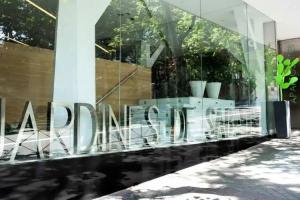 Apartosuites Jardines de Sabatini, Madrid