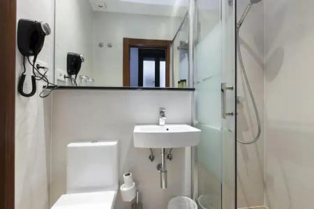 Hostal Castilla I Atocha - 9