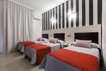 Hostal Castilla I Atocha - 22