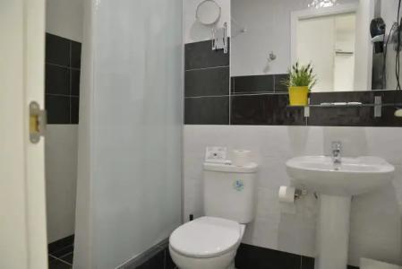 Hostal Madrid Star - 7