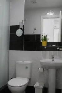 Hostal Madrid Star - 70