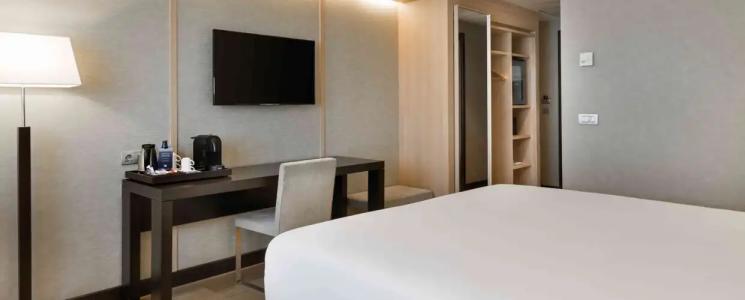 NH Madrid Ribera del Manzanares - 2