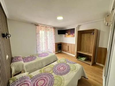 Hostal Rober - 51