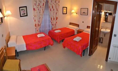 Hostal Adriano - 3