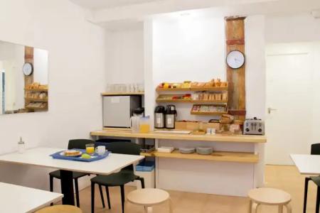 Hostal La Zona - 10