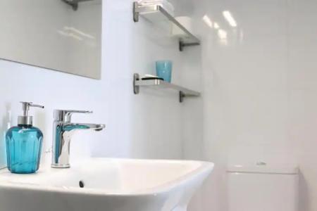 Hostal La Zona - 86