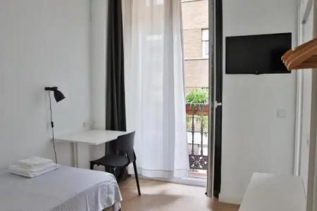 Hostal La Zona - 24