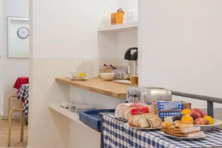 Hostal La Zona - 12