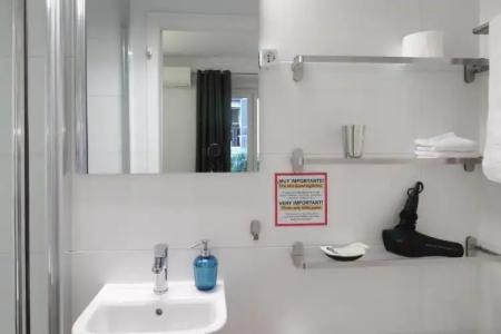 Hostal La Zona - 72