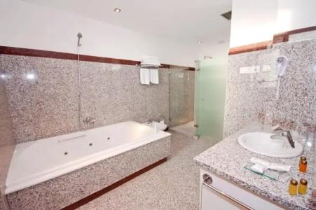 Santiago & Spa - 115