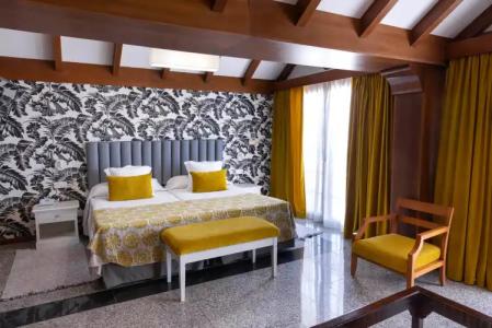 Paradise Park Fun Lifestyle - 95