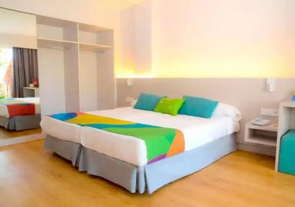 Paradise Park Fun Lifestyle - 3