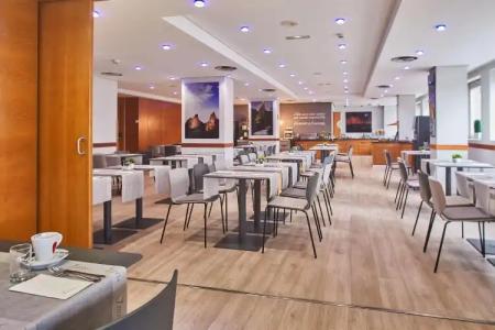 Silken Luis de León - 25