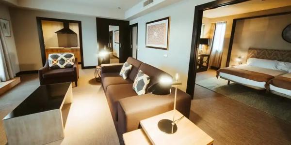 Barceló León Conde Luna - 70