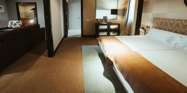 Barceló León Conde Luna - 68