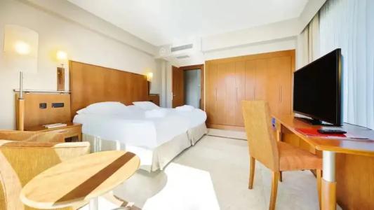 BULL Reina Isabel & SPA - 48