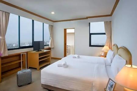 Riverine Place and Residence - 60