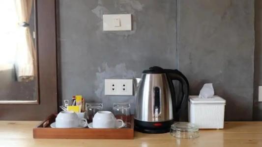 18 Coins Cafe & Hostel - 59
