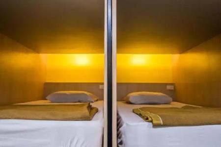 18 Coins Cafe & Hostel - 22