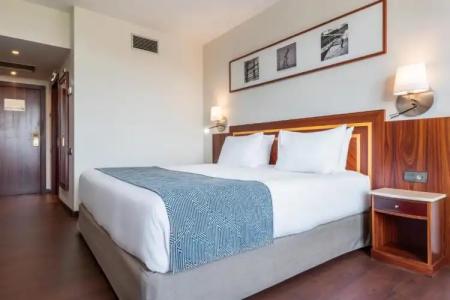 Eurostars Ciudad de La Coruña - 48