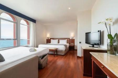 Eurostars Ciudad de La Coruña - 35