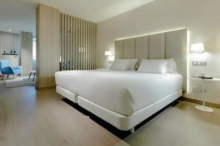 Hesperia A Coruña Centro - 81