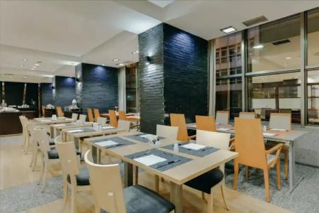 Hesperia A Coruña Centro - 30