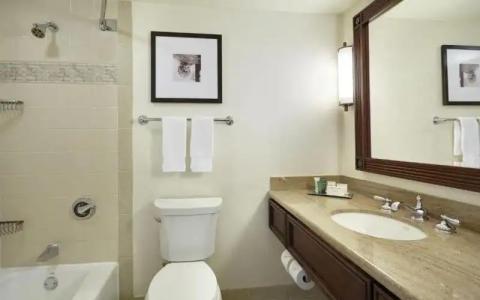 Hilton New Orleans Riverside - 40